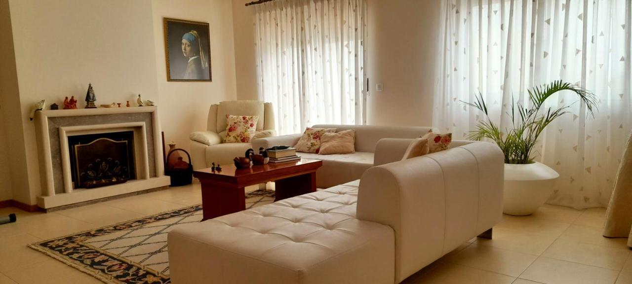 Casa Dos Limoes Hotell Caldas Da Rainha Exteriör bild